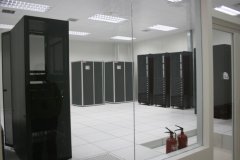 恒溫恒濕機(jī)房的解決方案